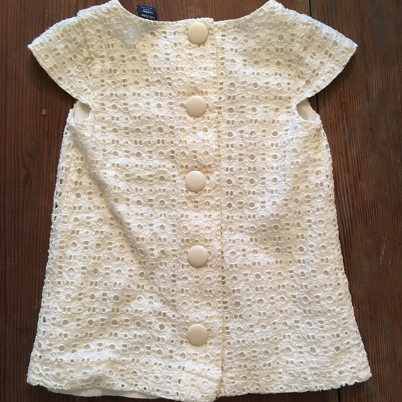 Baby Gap Eyelet Embroidered Button Down Top - 4T - Picture 4 of 7